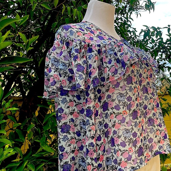 Forever 21 Floral Ruffle Tie Neck Sheer Blouse Women's Small White Purple Pink S - Picture 5 of 8